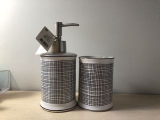 （分類：）位於 。 由 ctsoi521 提交（商品編號 1067267166，圖片 1）。簡介： 。