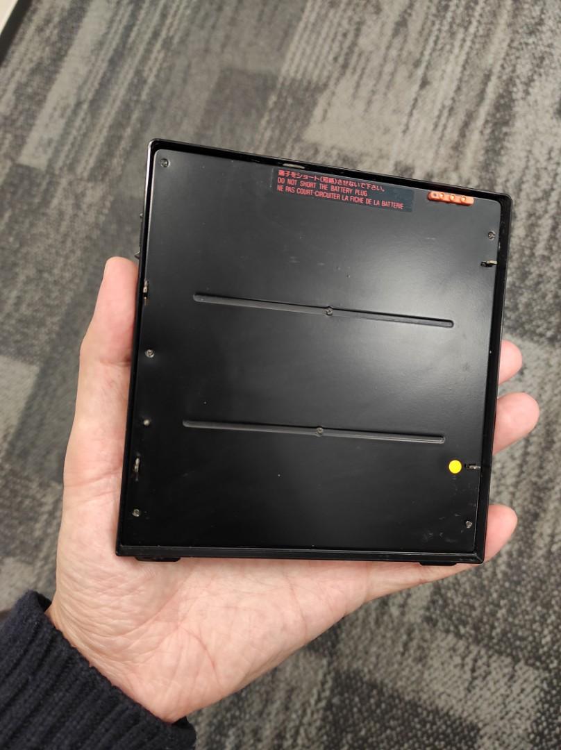 SONY Discman D-100 + バッテリーBP-100