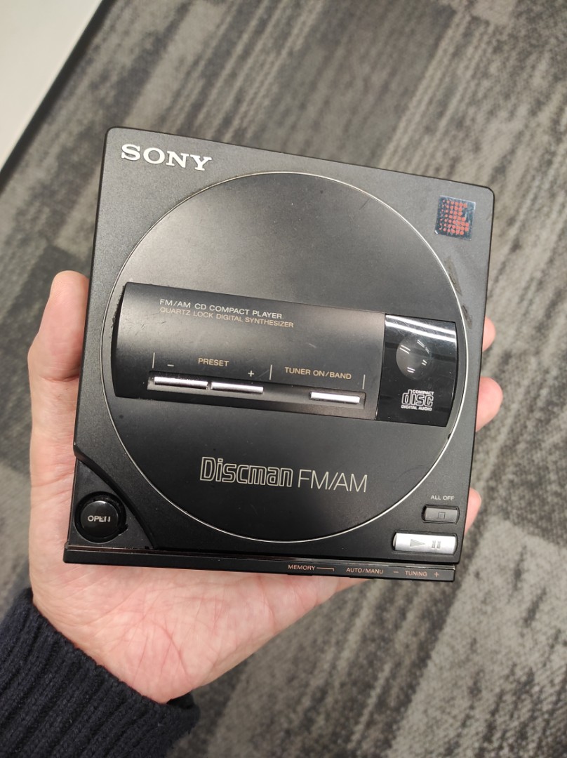 Sony discman D-T100 FM/AM CD player walkman, 音響器材, 音樂播放