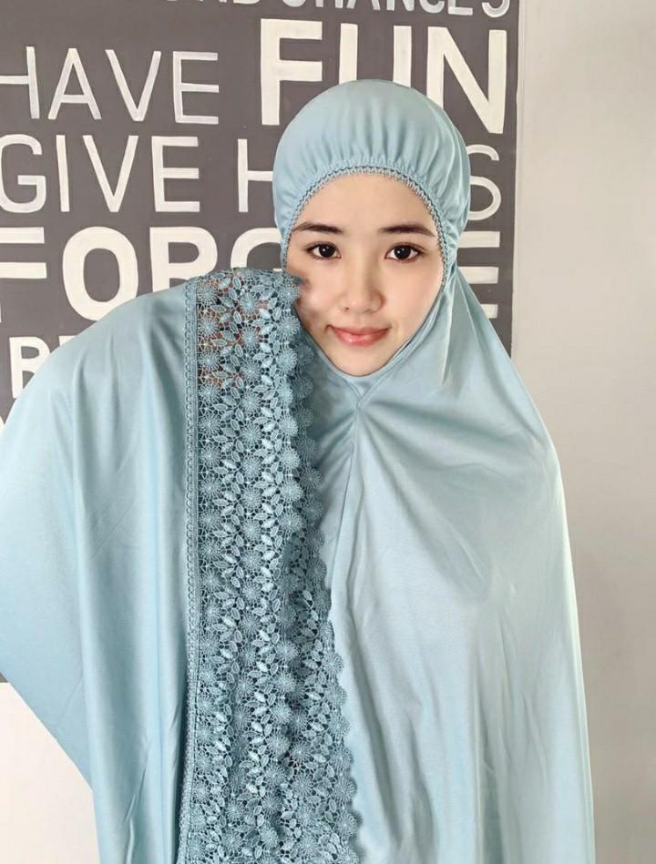 Telekung Cotton Viscose Women S Fashion Clothes Others On Carousell