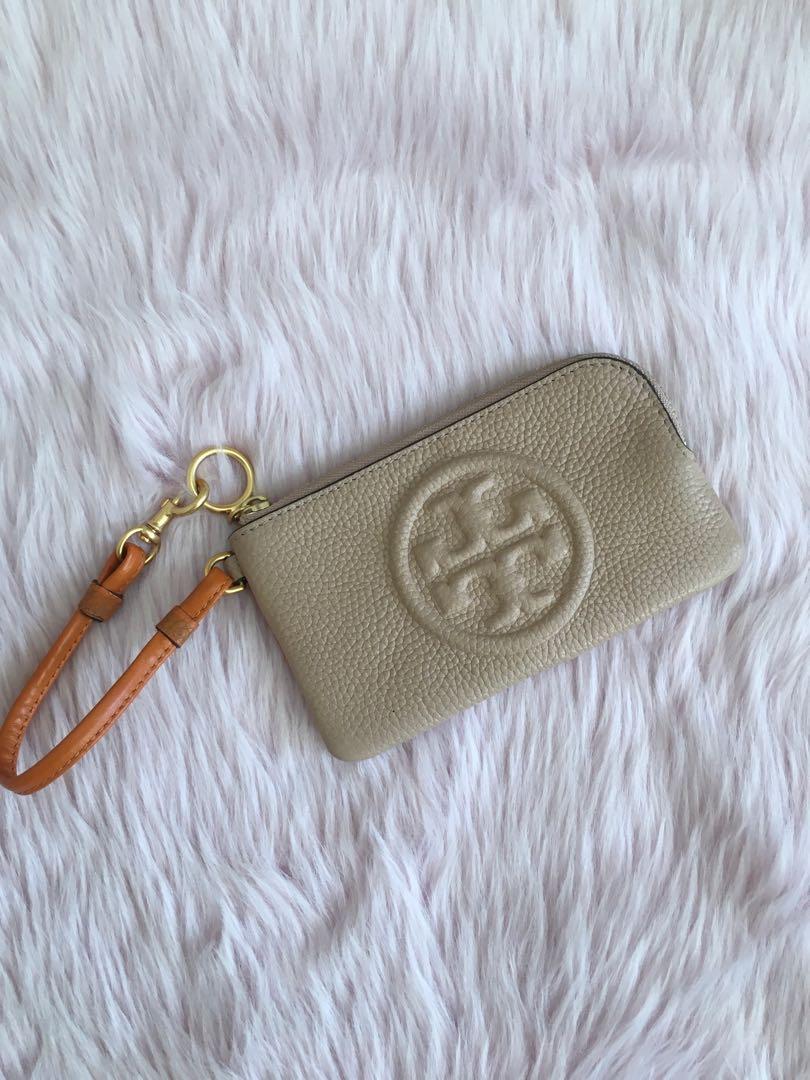 TORY BURCH PERRY BOMBE TOP ZIP COIN/CARD CASE, Women's Fashion, Bags &  Wallets, Wallets & Card holders on Carousell