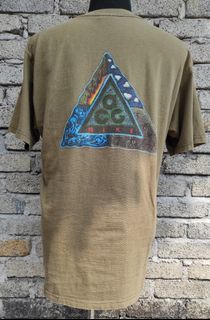(Category: ) located in . Submitted by bundlefingersclothing (Listing ID 1067206666, Image 1). Description: .
