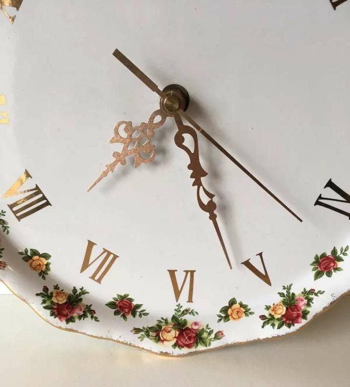 Wall Clock Plate Royal Albert Old Country Roses Rare In Transit