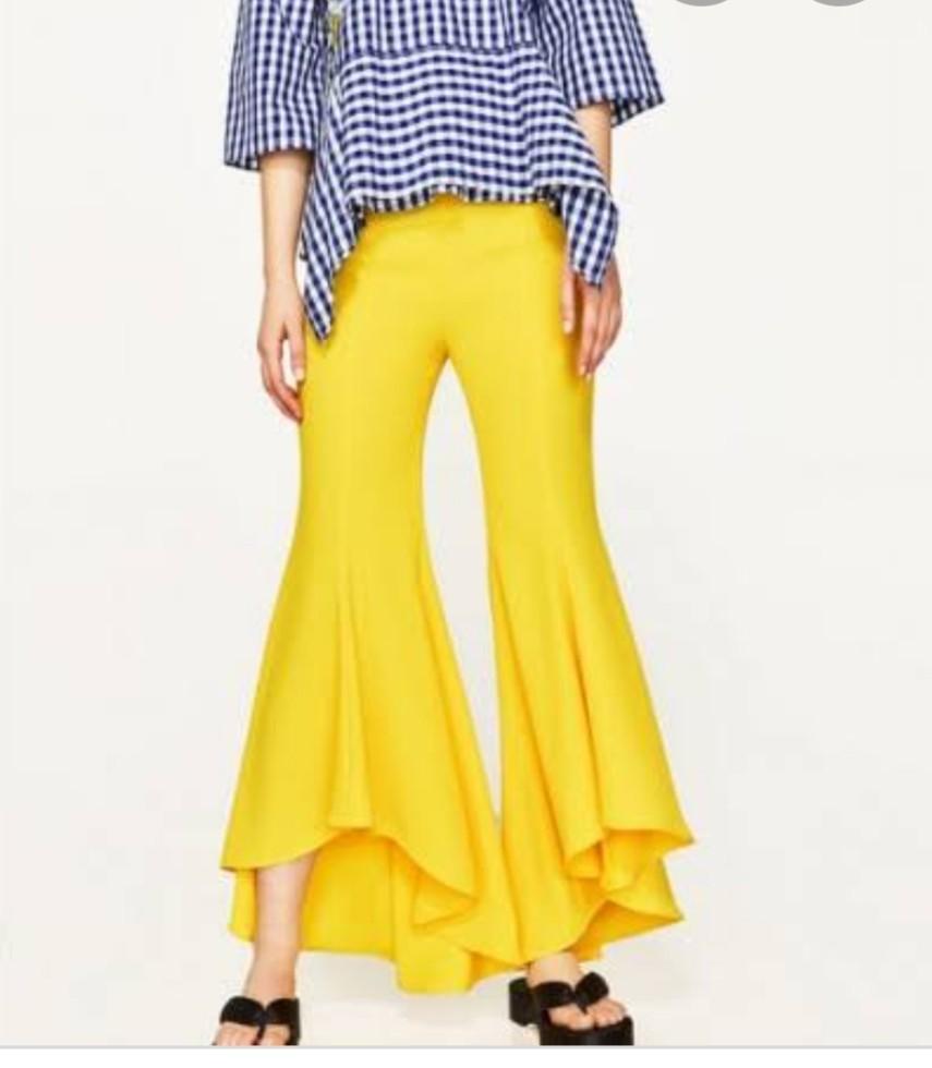 ZARA Woman Yellow asymmetric flared 