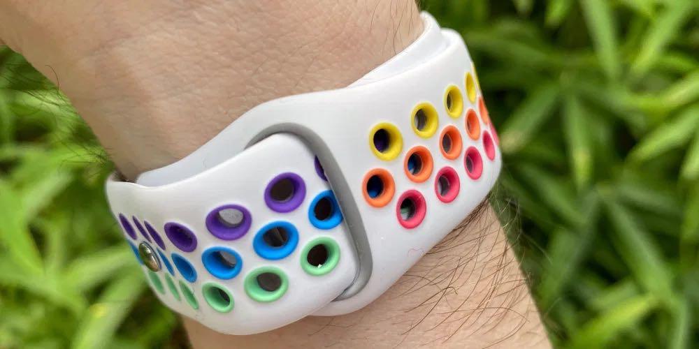 Nike sport band pride edition deals