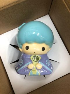 （分類：）位於 。 由 savinacch 提交（商品編號 1067342420，圖片 1）。簡介： 。