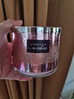 (Category: ) located in . Submitted by scented_life (Listing ID 1067388296, Image 1). Description: .