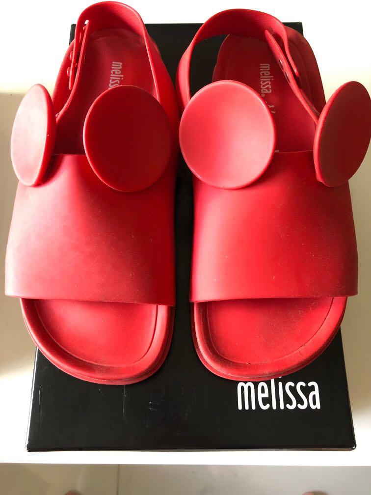 size 5 dr marten sandals