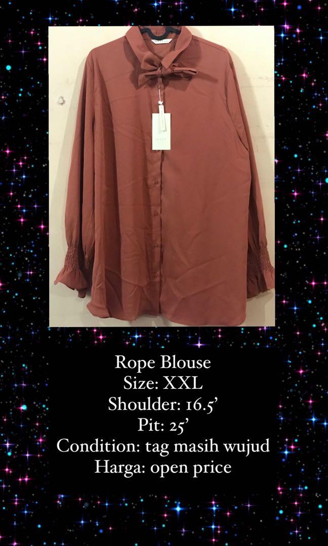 Brands Outler Blouse 2xl Women S Fashion Clothes Tops On Carousell<script async src=