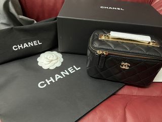 （分類：）位於 。 由 kit04 提交（商品編號 1067489216，圖片 1）。簡介： 。