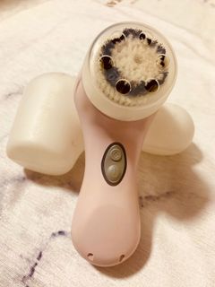 (Category: ) located in . Submitted by emmawow (Listing ID 1027416871, Image 1). Description: .