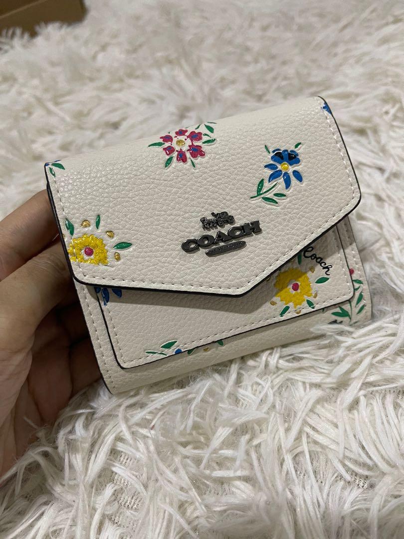 Coach Flower Wallet, Women's Fashion, Bags & Wallets, Purses & Pouches on  Carousell