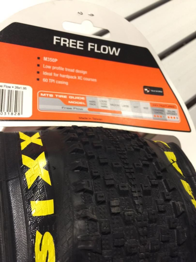 Maxxis free flow mtb tires (Category: Bicycles) located in Antipolo. Submitted by mike.martinez (Listing ID 1067477500, Image 3). Description: Maxxis Free Flow Silkworm 26 x 1.95 Foldable Brandnew 1 pc P1250 Masinag area 09064716721 .