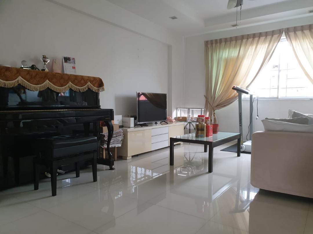 (Category: ) located in . Submitted by sweiliang (Listing ID 1067366021, Image 1). Description: .