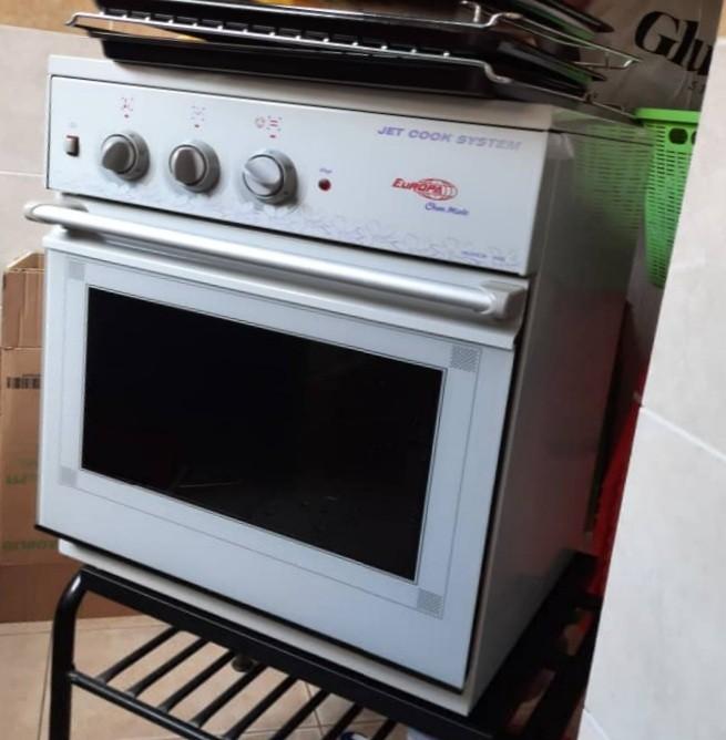 Europa Oven Mate, TV & Home Appliances, Kitchen Appliances, Ovens
