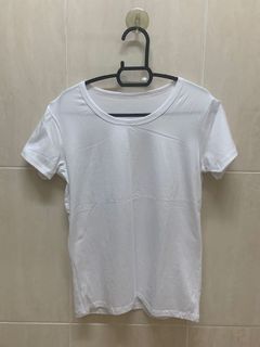 (Category: ) located in . Submitted by preluvthrifts (Listing ID 1067500042, Image 1). Description: .