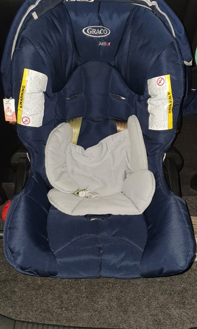 Graco Junior Baby Car Seat Newborn Insert Velcromag