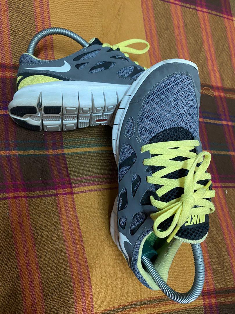 nike free run 2 kids shoes