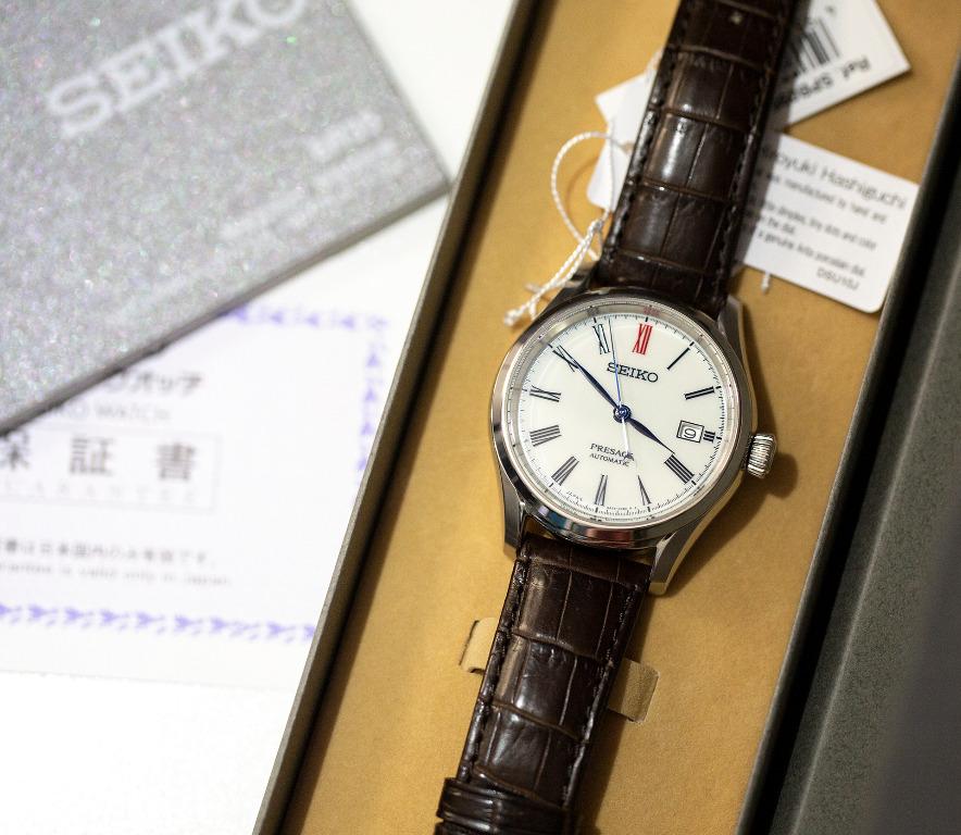 LNIB] Seiko Presage SPB095 Arita Porcelain Dial, Men's Fashion, Watches &  Accessories, Watches on Carousell