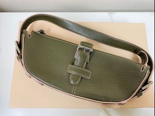 （分類：）位於 。 由 kiha6 提交（商品編號 1067494378，圖片 1）。簡介： 。