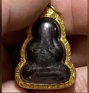(Category: ) located in . Submitted by SOGO_SHOP (Listing ID 1067536425, Image 1). Description: .