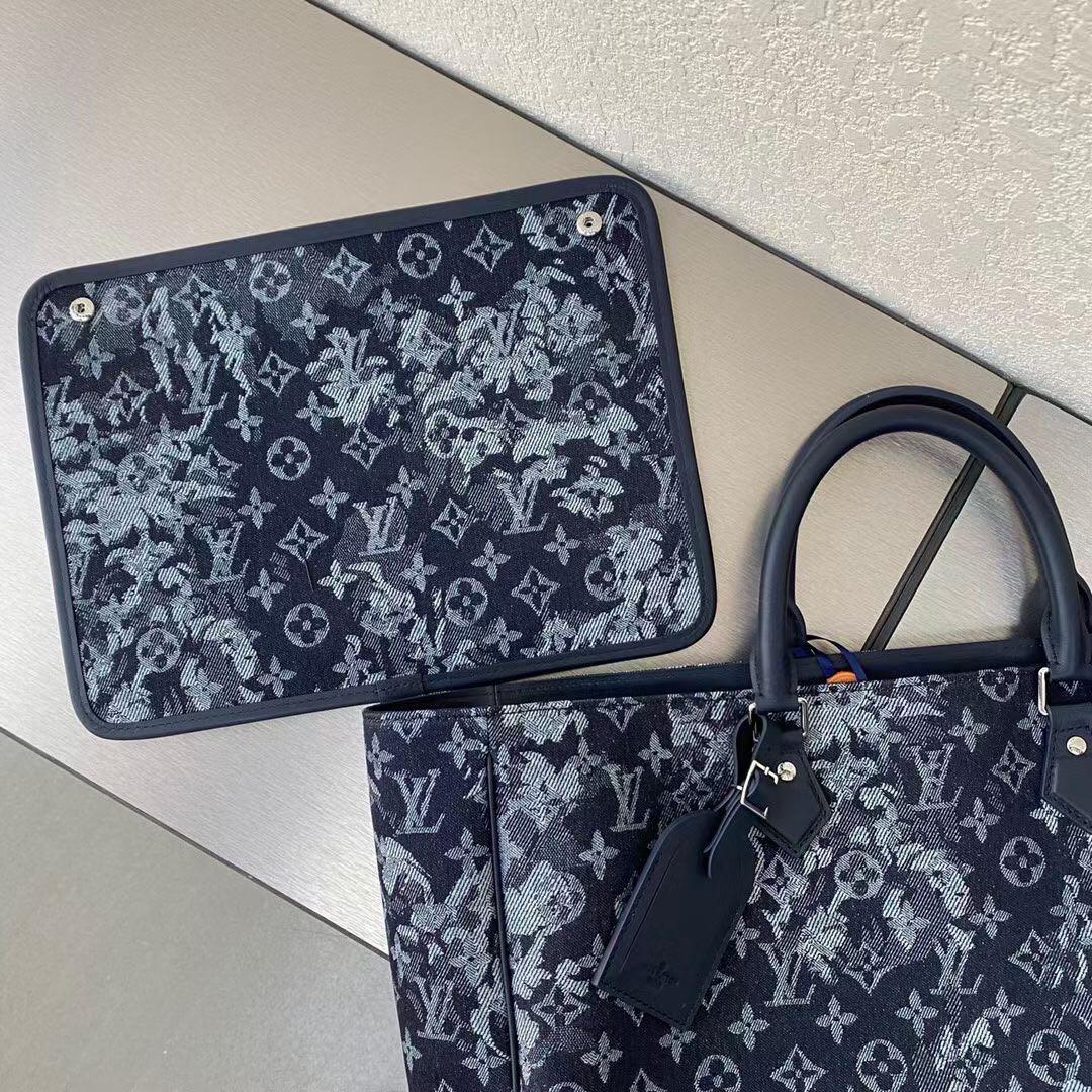 LV Eclipse grand sac, Luxury, Bags & Wallets on Carousell