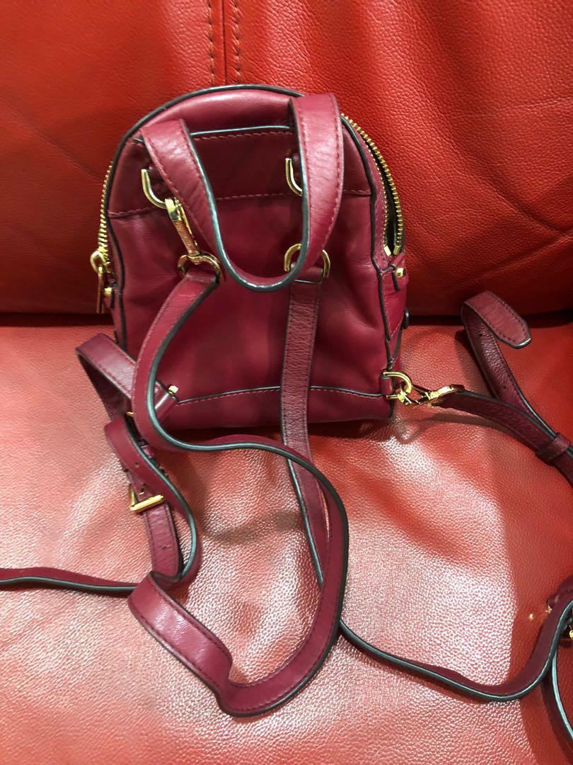 Michael kors heart backpack hotsell