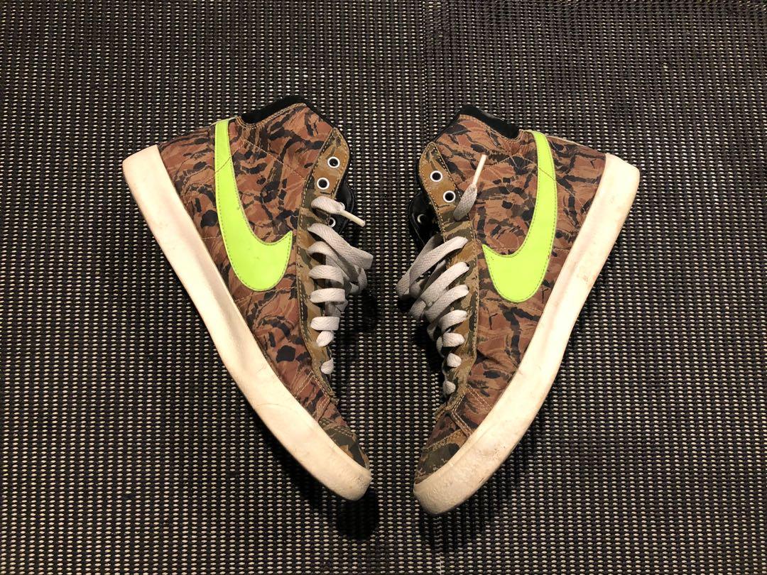 Nike blazer camo top