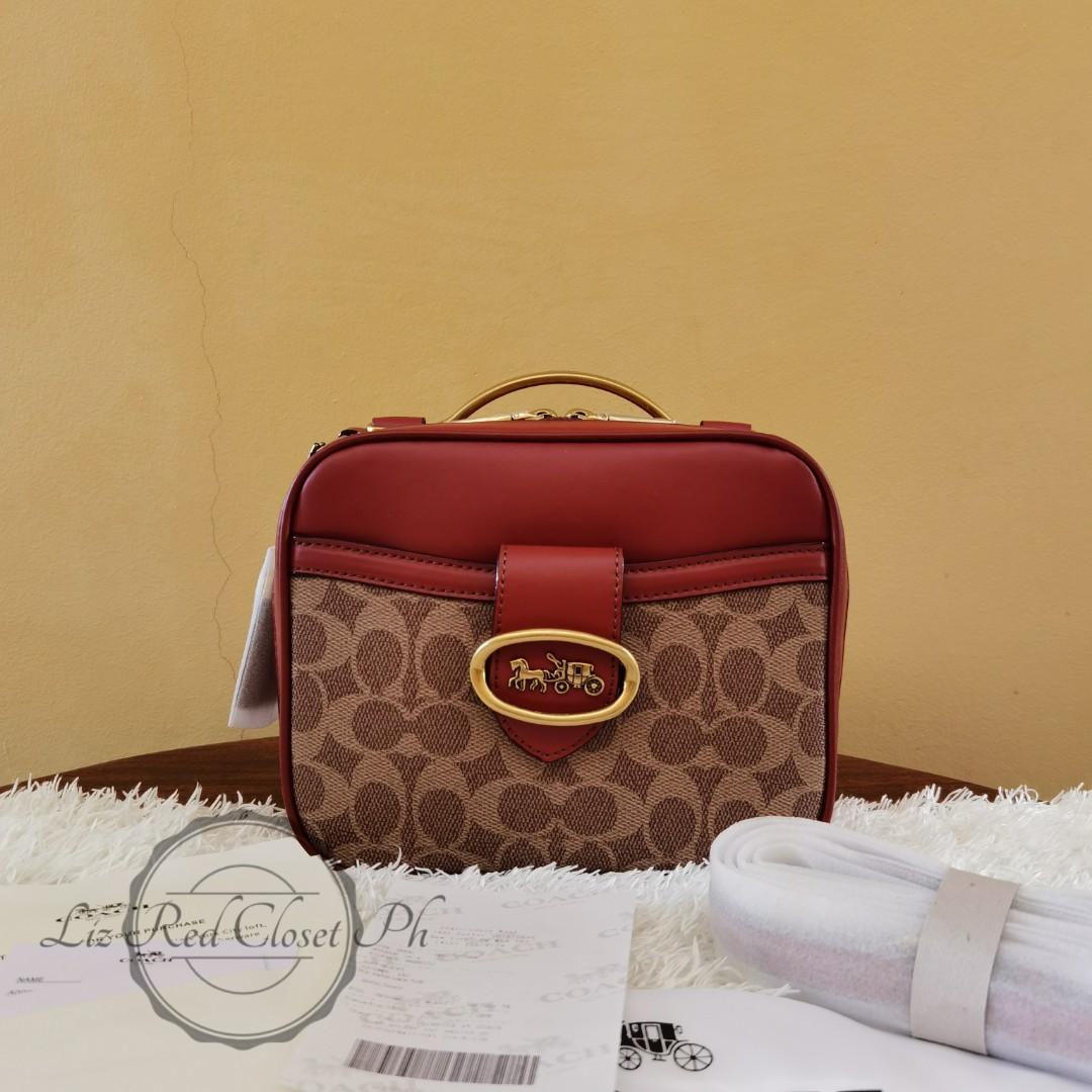 Riley lunchbox hotsell bag in colorblock