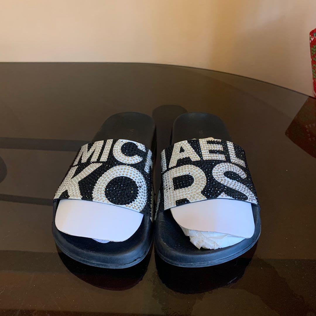 Michael kors discount gilmore studded slides