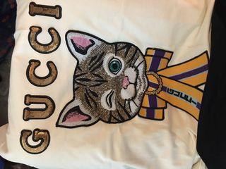 Overrun Gucci cat 🐱 tee