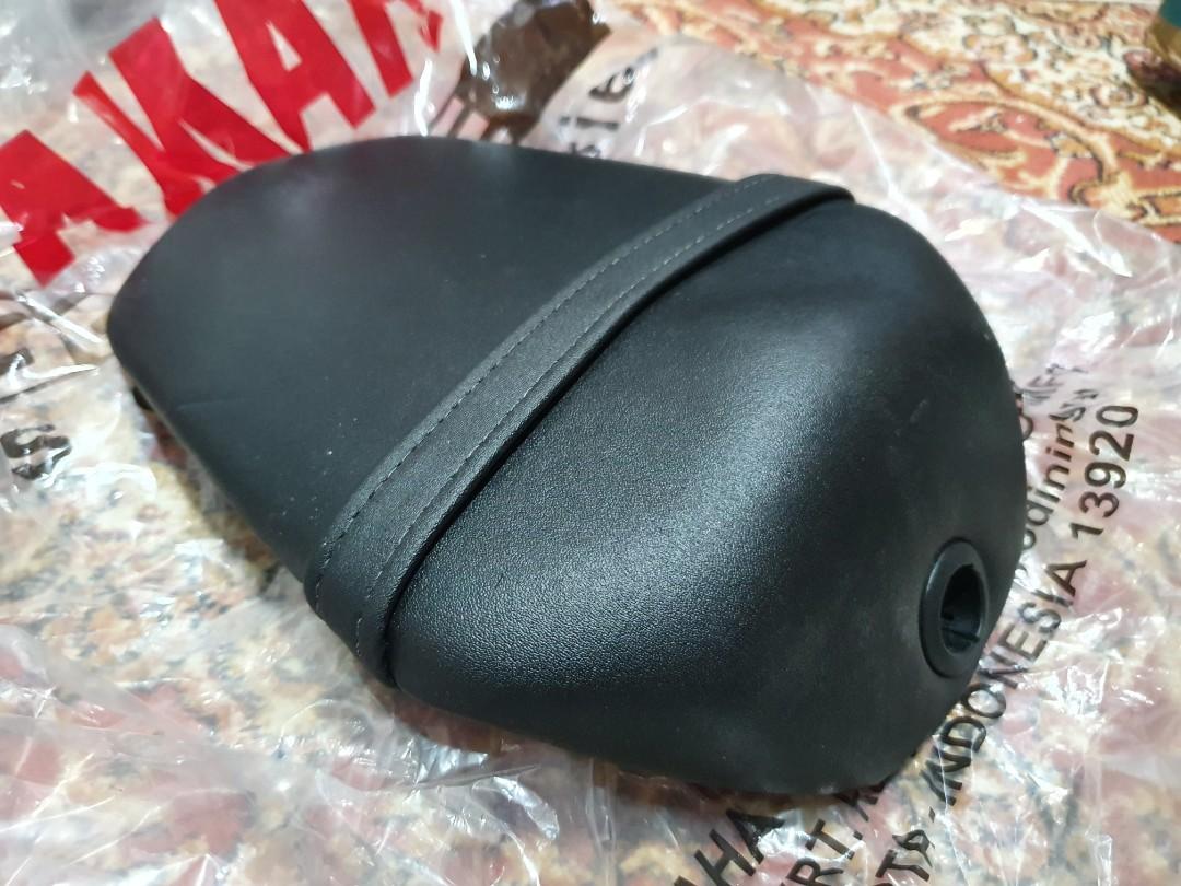 R15 v3 pillion seat sale
