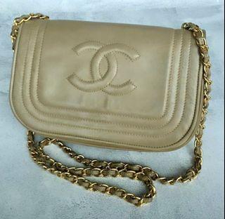❗SALE!!! AUTH. CHANEL VINTAGE CROSSBODY