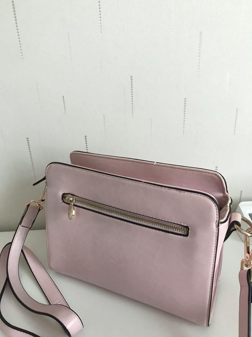 Sembonia sling bag, Women's Fashion, Bags & Wallets, Tote Bags on Carousell