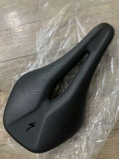 （分類：）位於 。 由 nm11819 提交（商品編號 1067439854，圖片 1）。簡介： 。