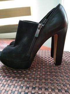 (Category: ) located in . Submitted by mixtrendsph (Listing ID 1067429033, Image 1). Description: .