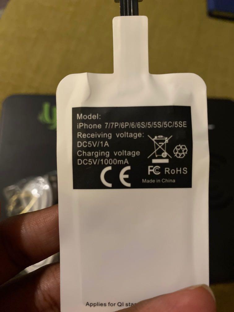 Wireless Charging Pad (Category: Chargers & Cables) located in Singapore. Submitted by floralchecks (Listing ID 1067475420, Image 2). Description: Brand new, completely brand new and unused. Can be used for android phones and iPhone models 5SE-7. See pictures of receivers in listing for more specifics. Meet up to my convi due to cheap price please, thank you :-) Yishun (Friday, Saturday) Pasir Ris (Monday to Thursday) Others depending on where i 