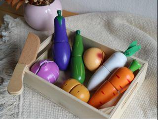 Wooden Cut ‘n Play Food (Brand New)