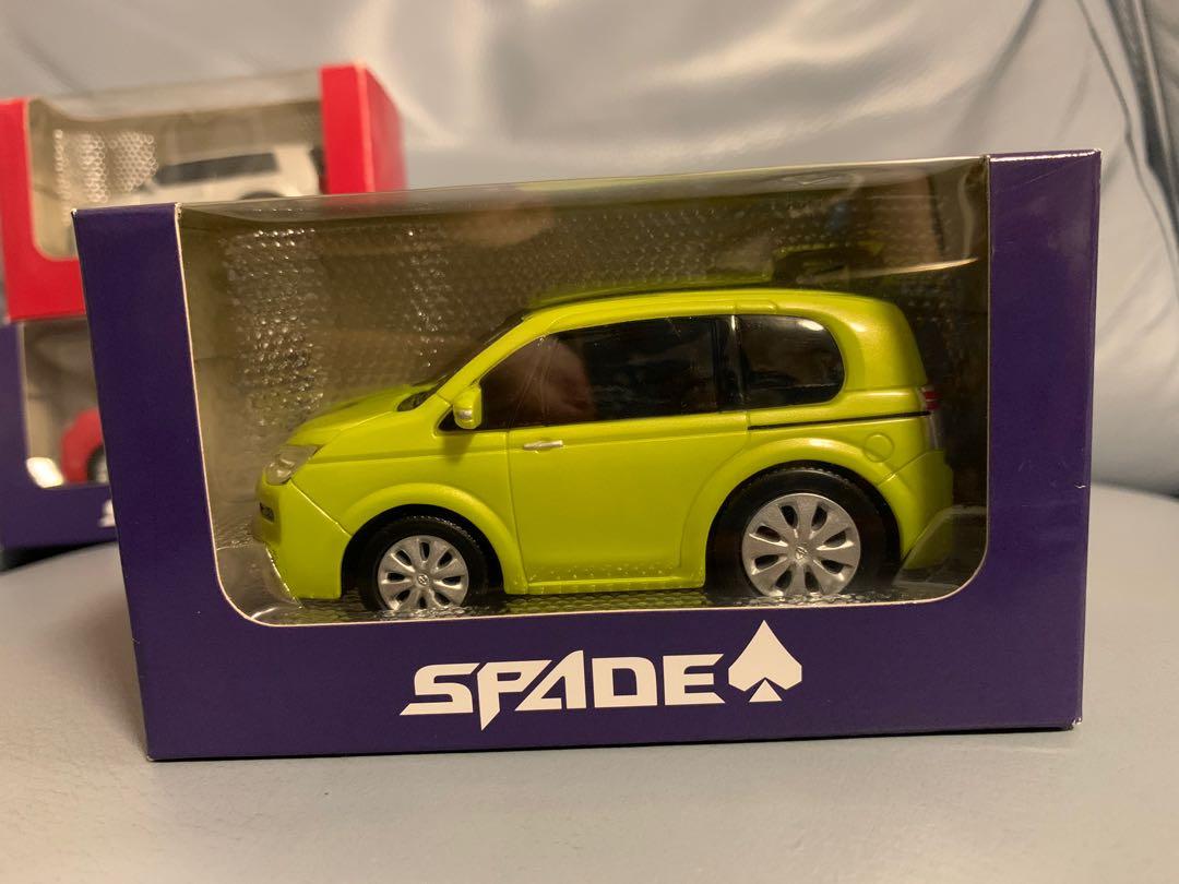 Tomica toyota spade top