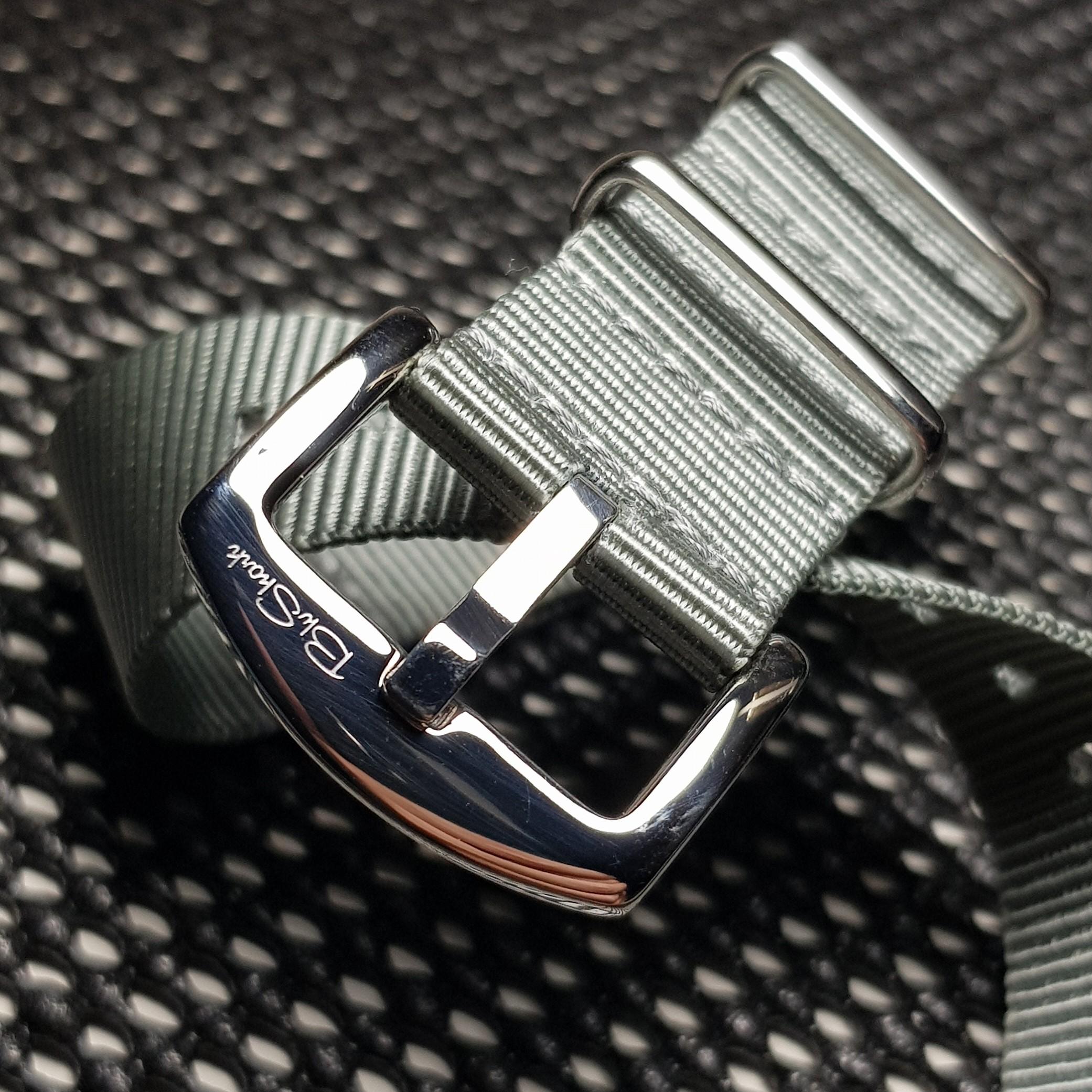 22mm Blushark Nato Strap Mobile Phones Gadgets Wearables