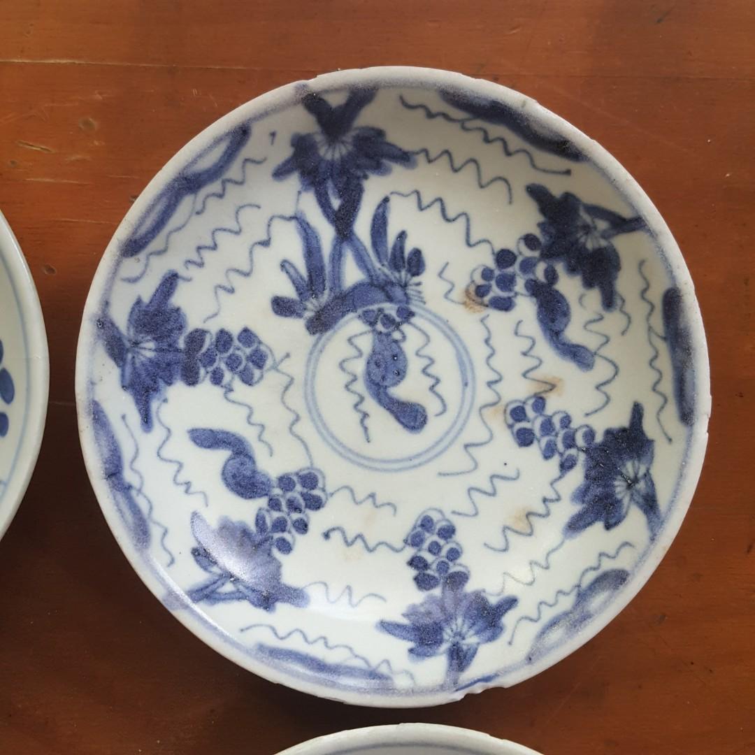 Sold! 4pc Antique Chinese Saucers Kangxi Qing Dynasty Shipwreck Plate