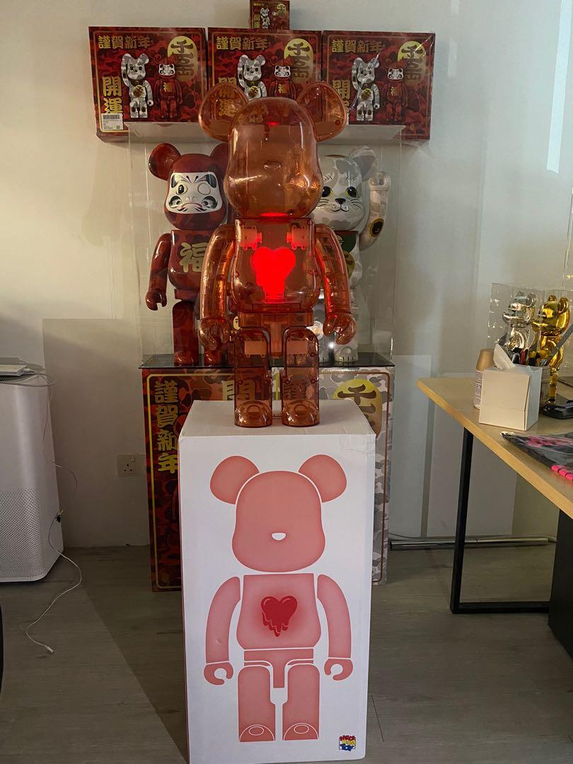 Bearbrick emotionally unavailable clear red 1000% (red heart)