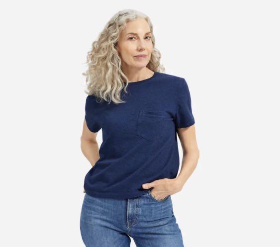 everlane pocket tee