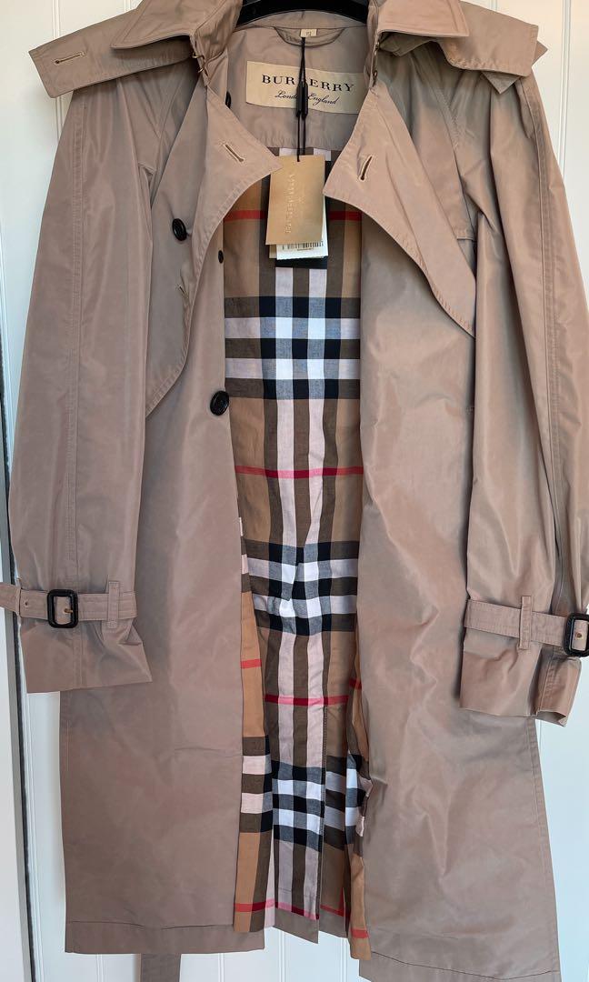 Burberry Detachable Hood Taffeta Trench Coat, 女裝, 外套及戶外衣服- Carousell