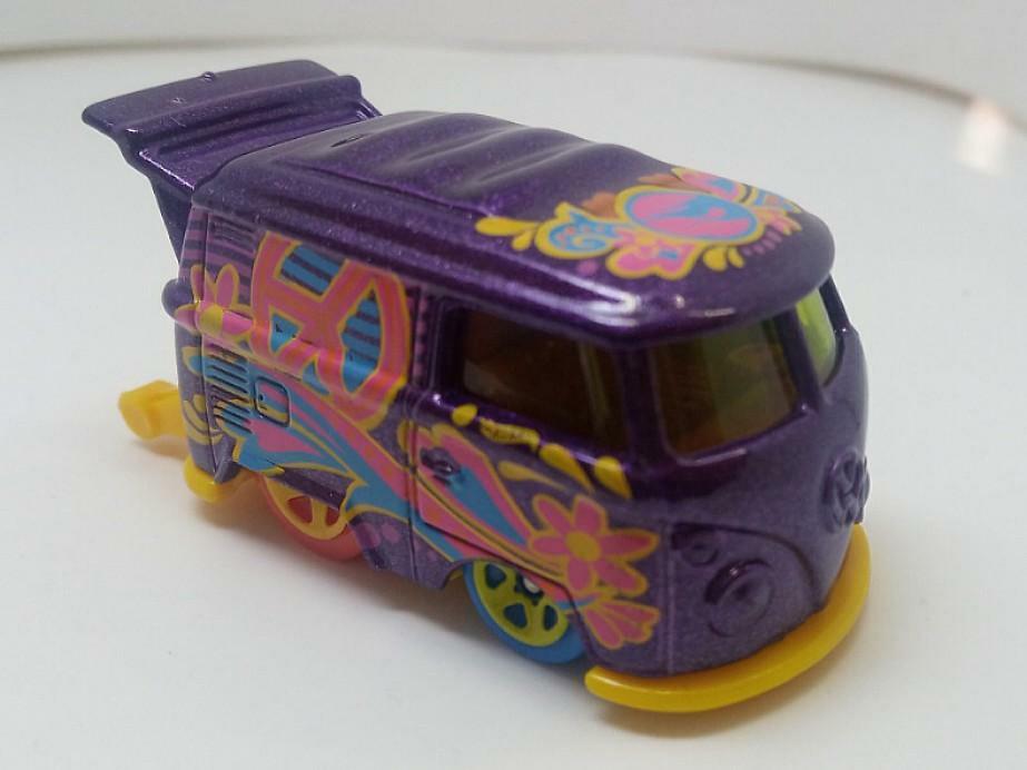 Hot Wheels 2018 HW Art Cars Treasure Hunt Volkswagen Kool