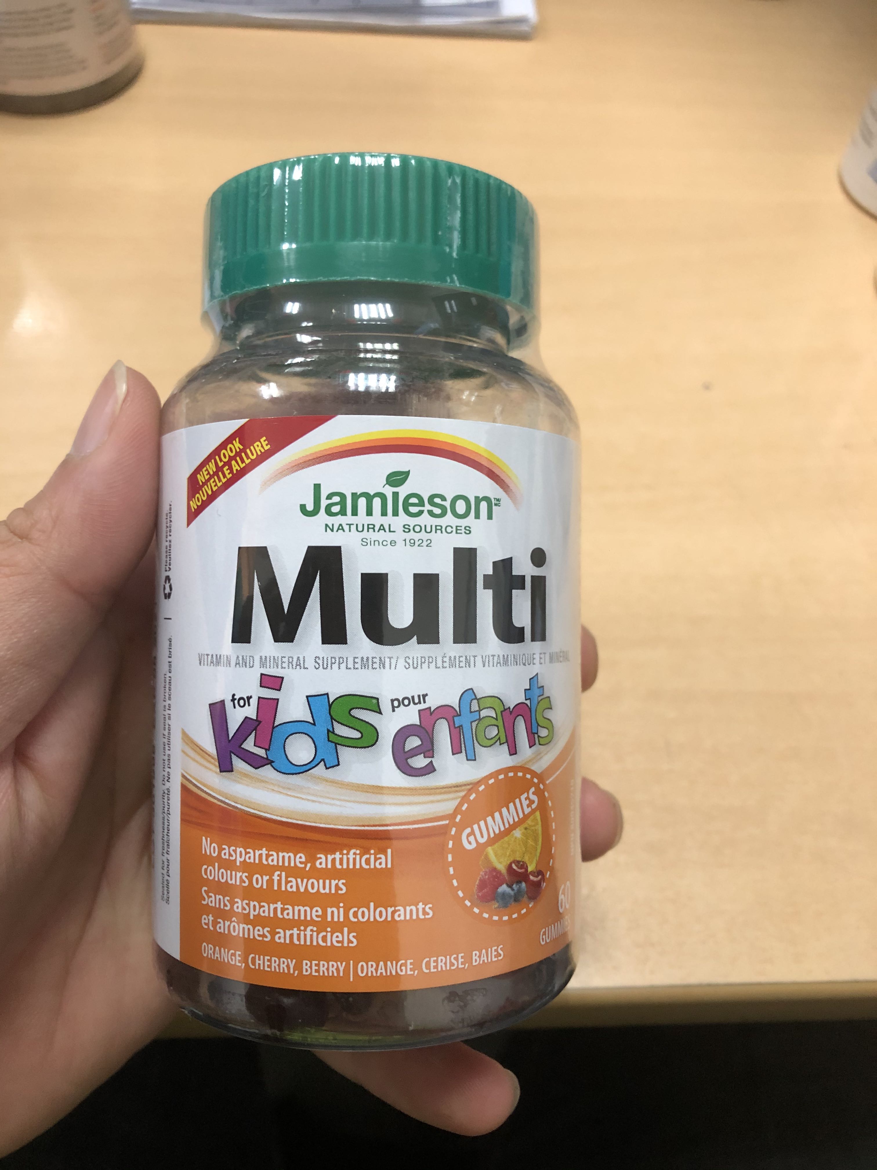 Jamieson Kids Multivitamins Gummies Exp 08/21, Babies & Kids, Nursing