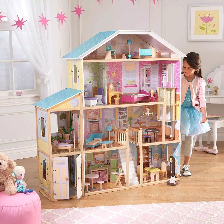 Giant barbie online house