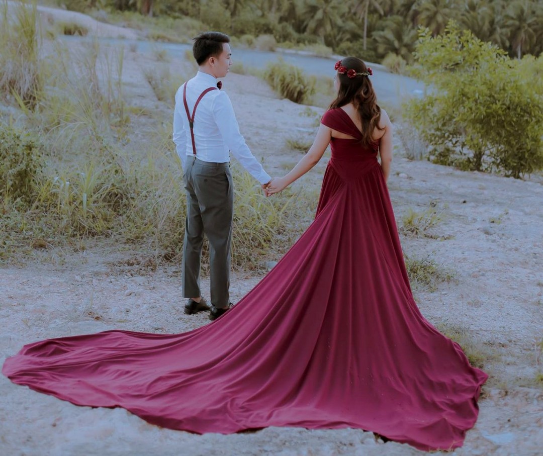 Long trail Burgundy Infinity Dress 3 meters Women s Fashion Dresses Sets Dresses on Carousell