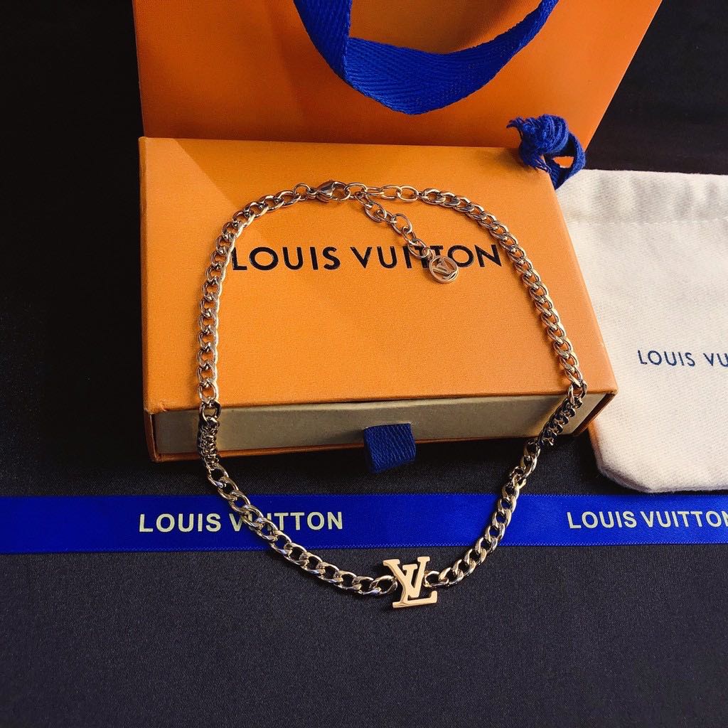 [Japan Used Necklace] Louis Vuitton Up To 30,000 Yen Sakae Ring Necklace  Monog