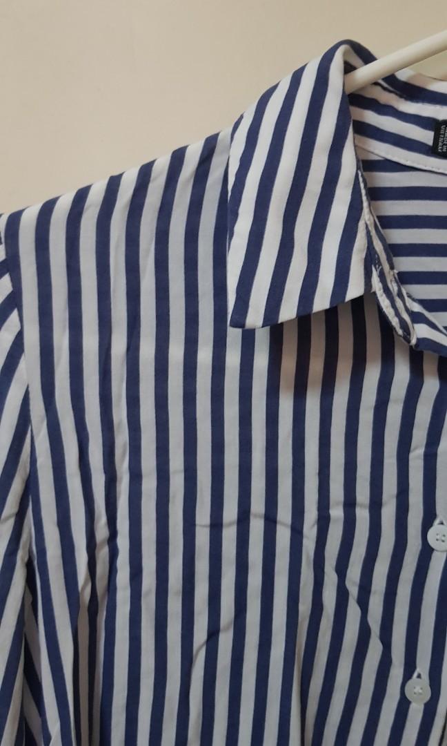 Mango basics (Category: Blouses) located in Quezon City. Submitted by bons83 (Listing ID 1067598014, Image 3). Description: in excellent condition soft and comfortable fabric.